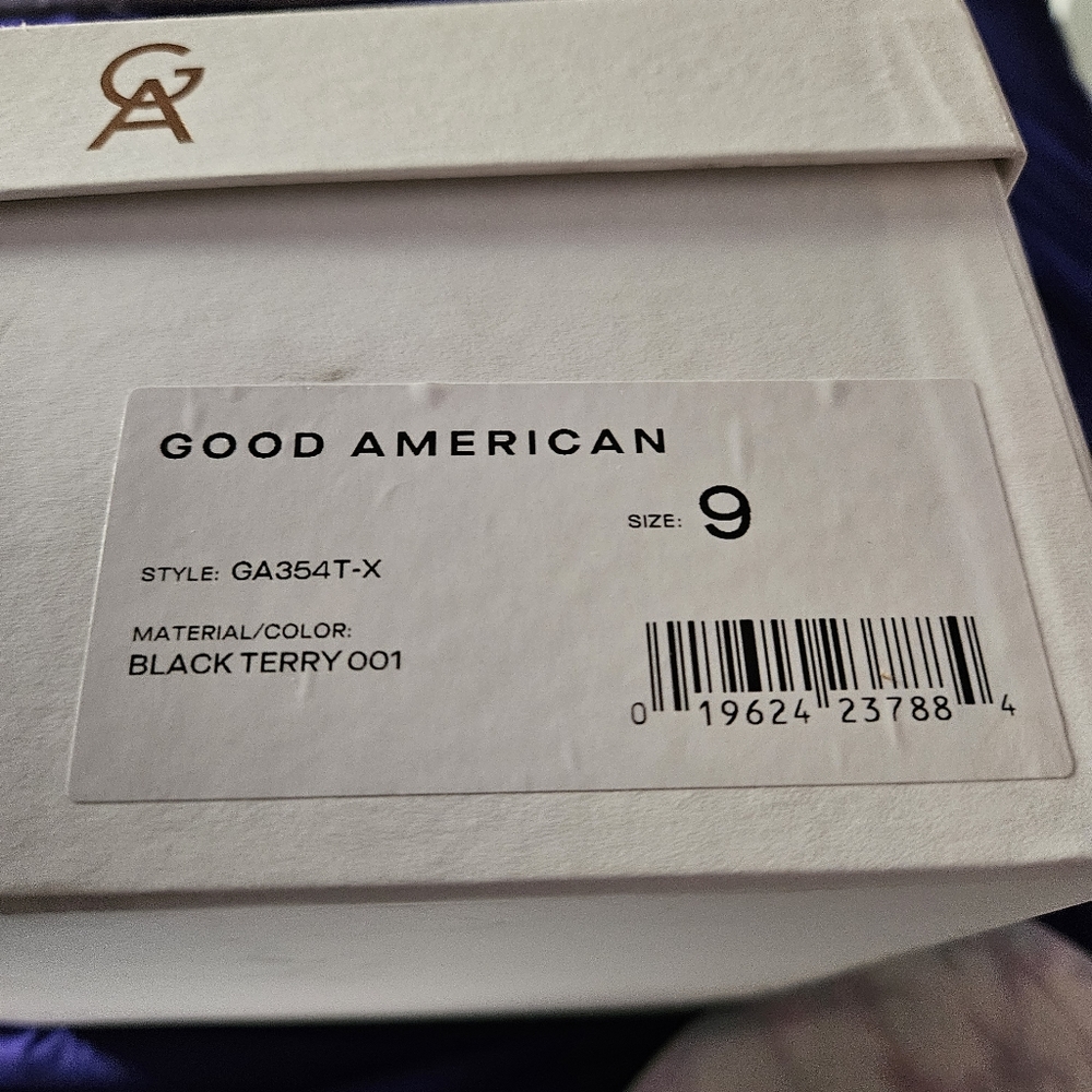Good American Black Terry Style. - Picture 4 of 5